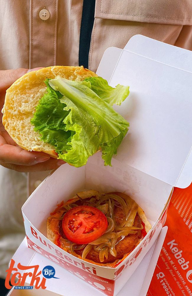 Bảo quản bột trong ngăn mát khi chưa thể tiếp tục quá trình làm Hamburger